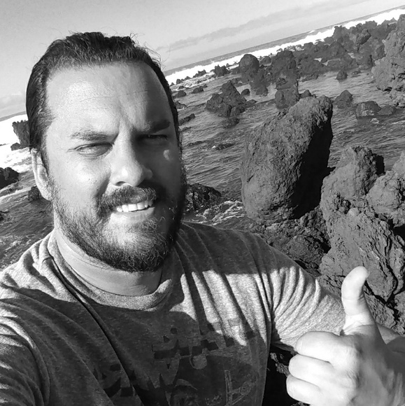 Meet your Posher, Brandon - Picture 2 of 3